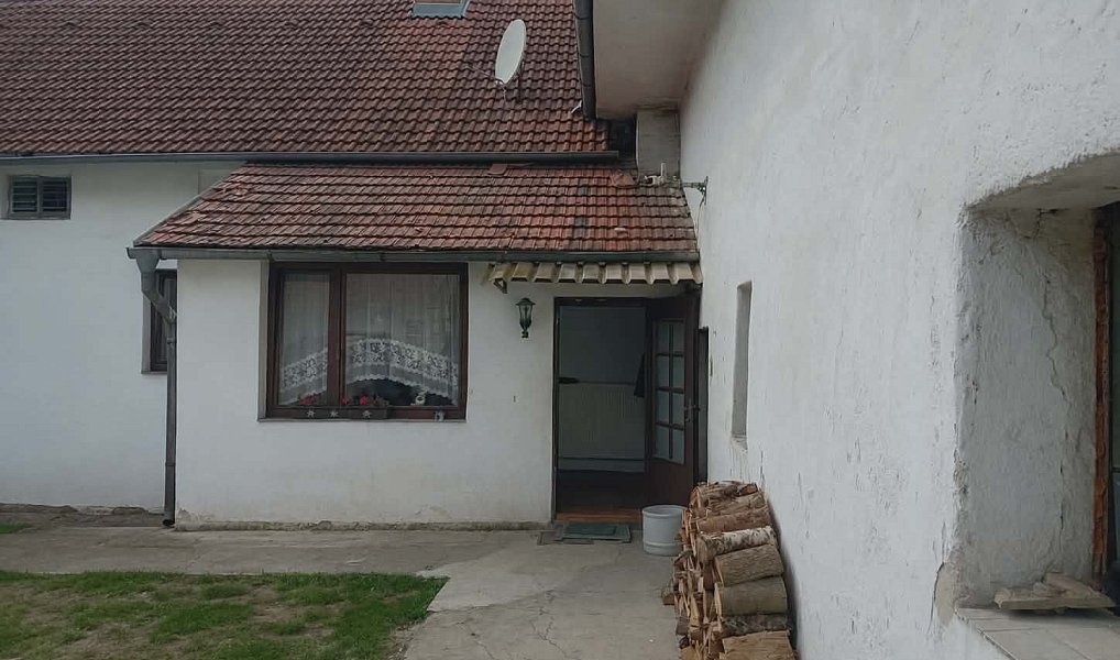 Prodej domu 90 m² s pozemkem 1 728 m², Kaplice – náhled fotky 3