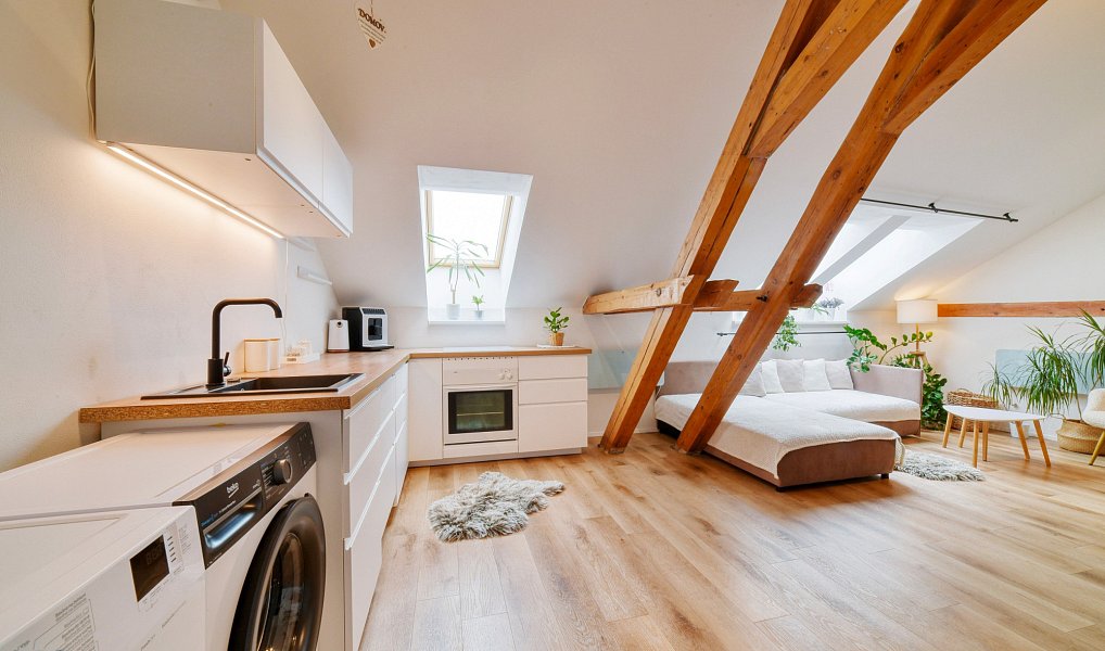 Pronájem bytu 1+1 39 m², Cheb – náhled fotky 6
