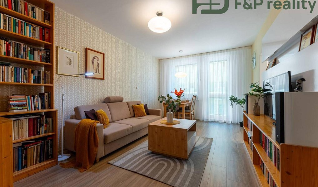 Prodej bytu 3+1 72 m², Praha – náhled fotky 3