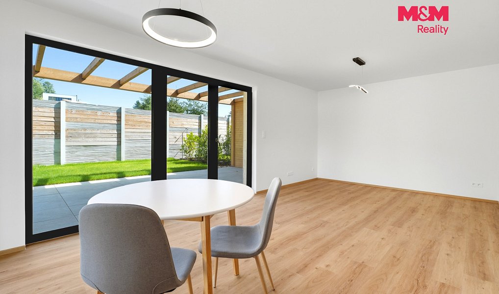 Prodej domu 118 m² s pozemkem 330 m², Nespeky – náhled fotky 3