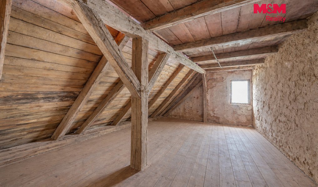 Prodej domu 380 m² s pozemkem 4 584 m², Martínkovice – náhled fotky 7