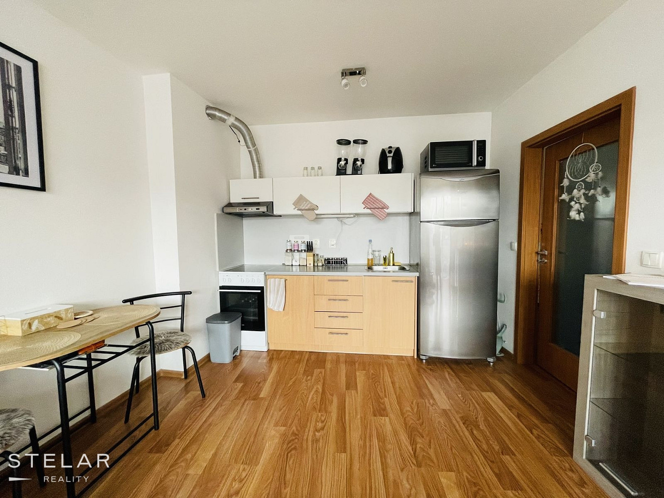 Pronájem bytu 2+kk 61 m² – fotografie 4