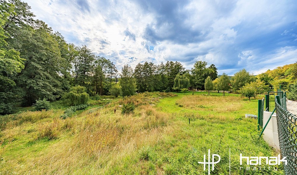 Prodej stavebního pozemku 1 183 m², Nemojany – náhled fotky 4