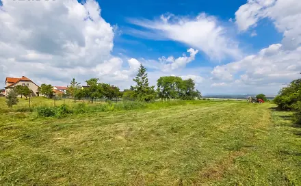 Prodej stavebního pozemku 2 602 m², Liběšice, okres Louny