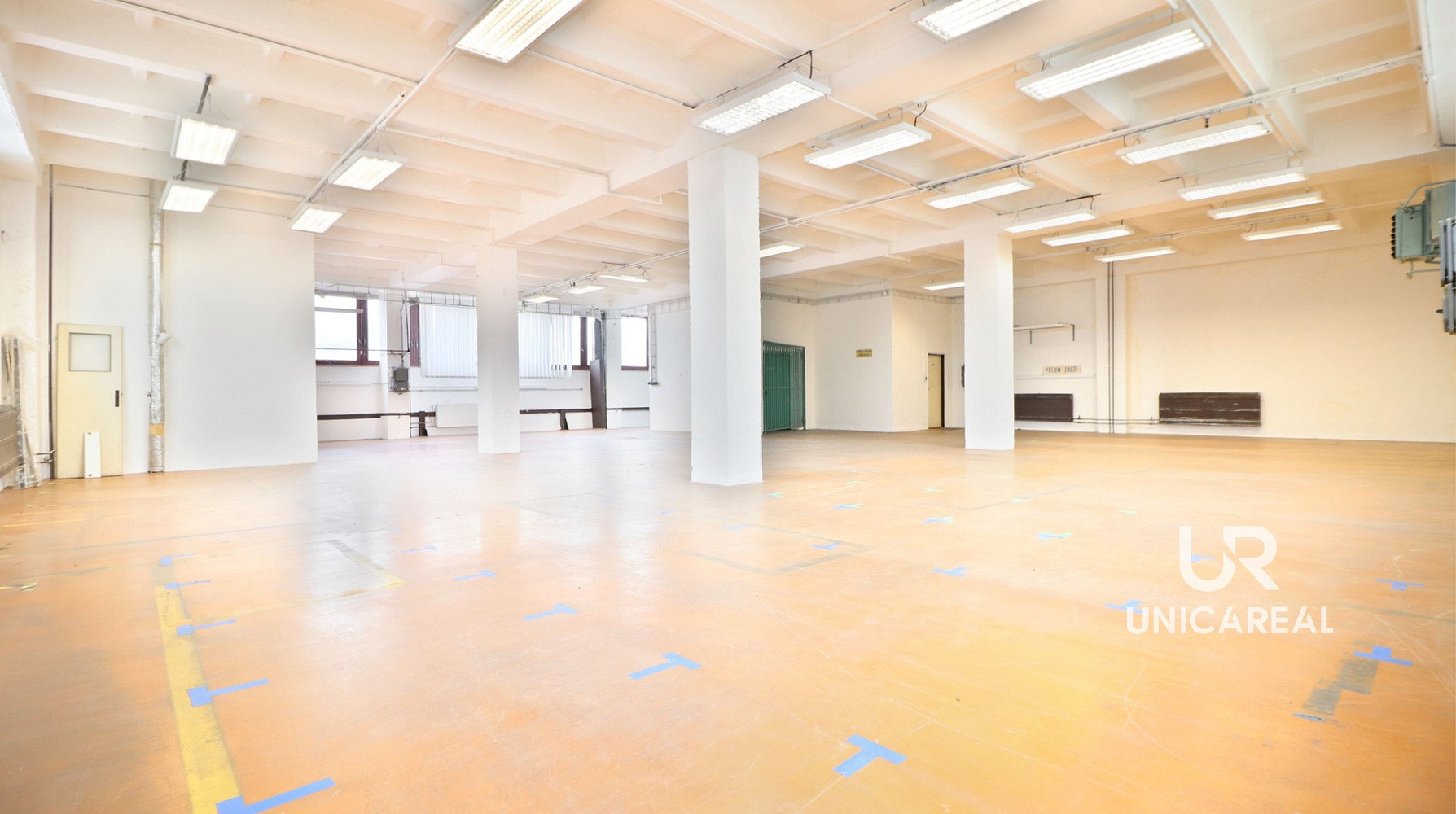 Pronájem skladovacích prostor 333 m²