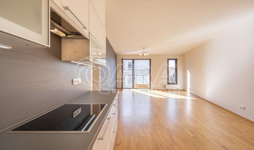 Pronájem bytu 3+kk 117 m², Praha – náhled fotky 8