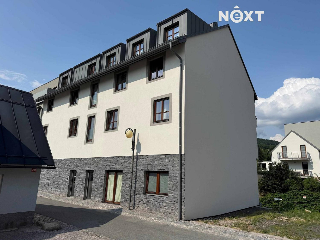 Pronájem bytu 3+kk 64 m²