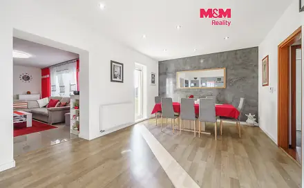 Prodej domu 105 m² s pozemkem 1 440 m², Nezabylice, okres Chomutov