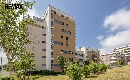 Pronájem bytu 2+kk 57 m²