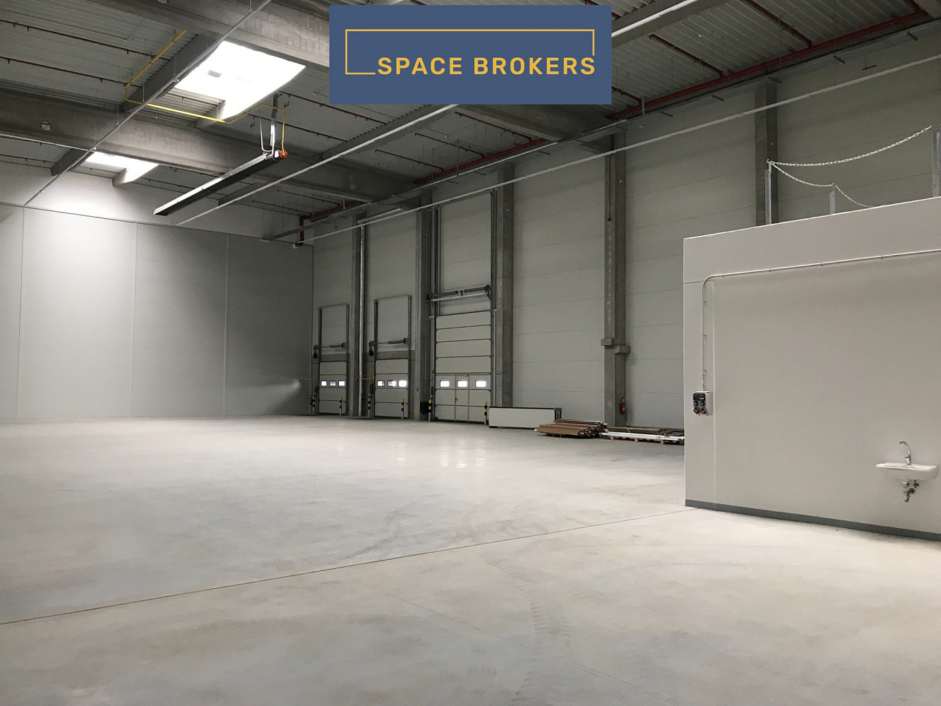 Pronájem skladovacích prostor 4 084 m² — photo 4