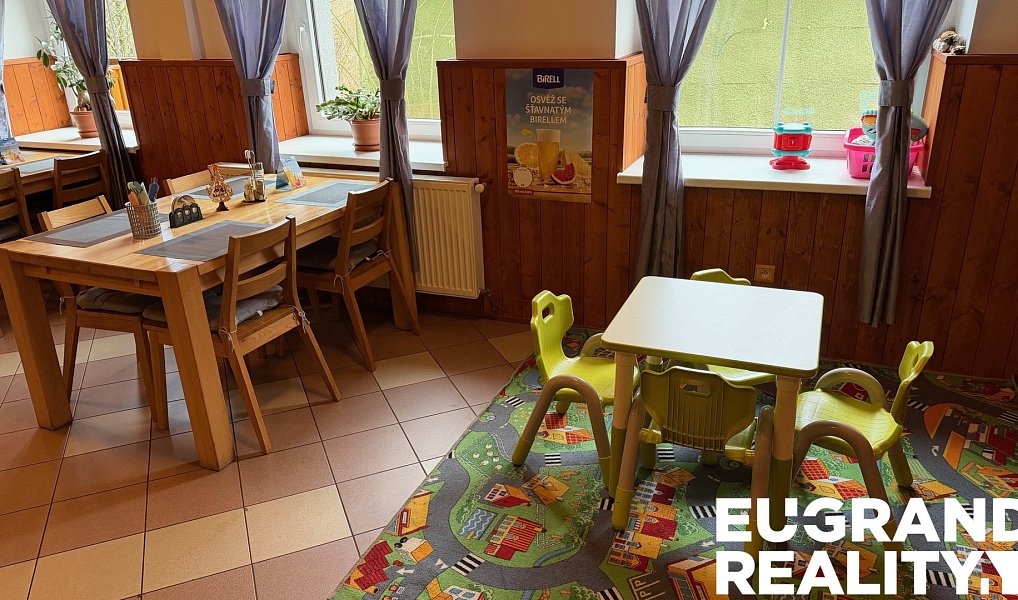 Prodej restaurace 600 m², Dolní Poustevna – náhled fotky 9
