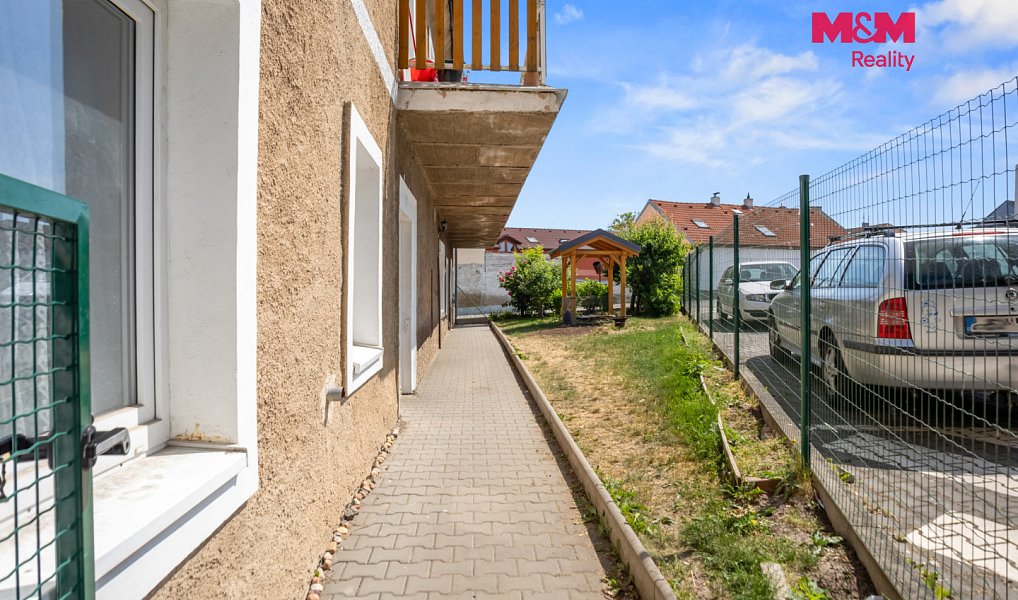 Prodej domu 376 m² s pozemkem 1 174 m², Kladno – náhled fotky 14