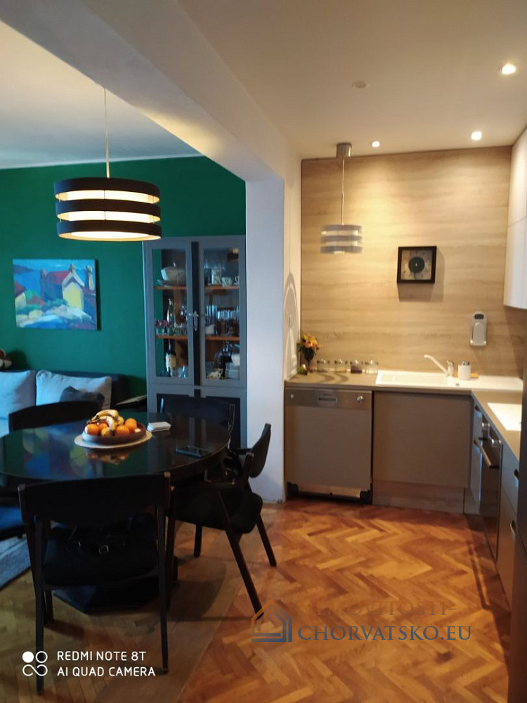 Prodej bytu 1+kk 54 m² – další