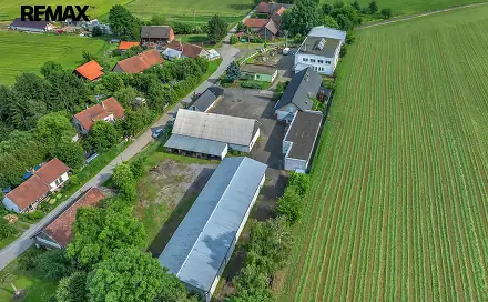 Pronájem výrobních prostor 1 424 m², Radim - Studeňany, okres Jičín