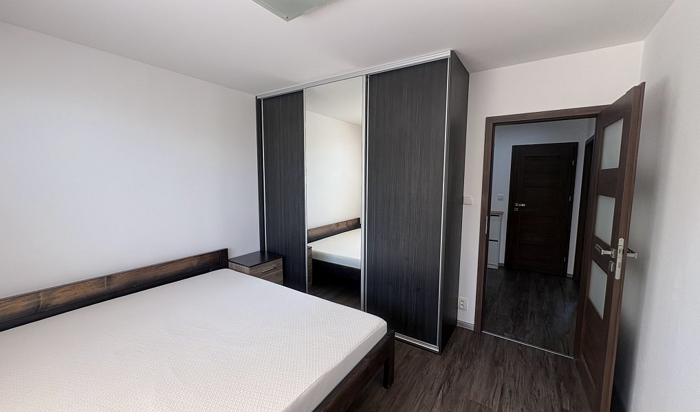 Pronájem bytu 3+1 68 m², Jičín – náhled fotky 9