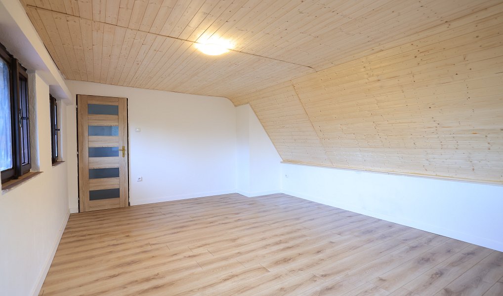 Prodej chaty/chalupy 93 m² s pozemkem 1 376 m², Hradec Králové – náhled fotky 11