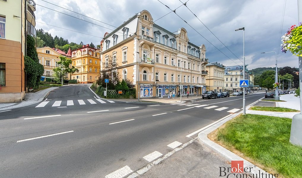 Prodej bytu atypického 102 m², Mariánské Lázně – náhled fotky 2