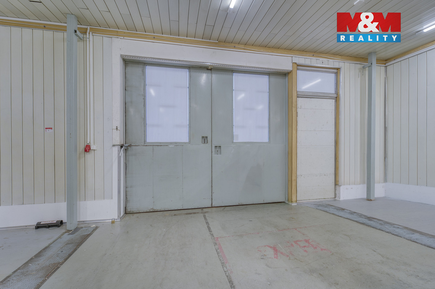 Pronájem obchodních prostor 360 m² – fotografie 5