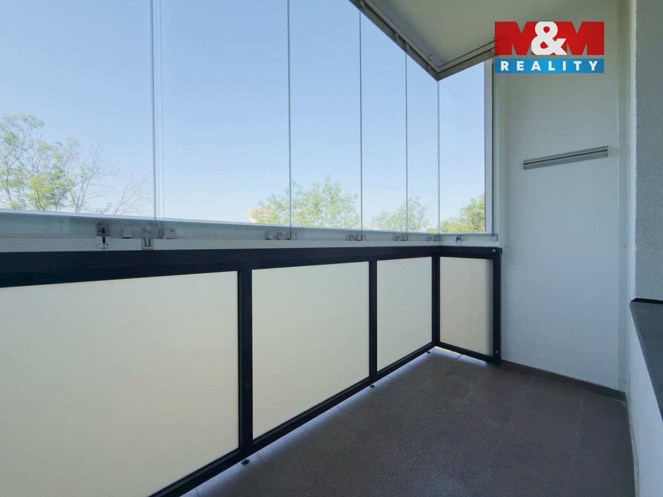 Prodej bytu 2+1 58 m² — photo 3