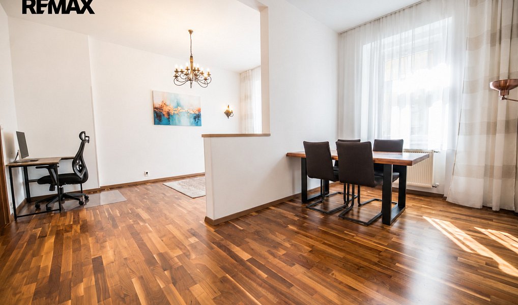 Prodej bytu 3+1 82 m², Karlovy Vary – náhled fotky 6