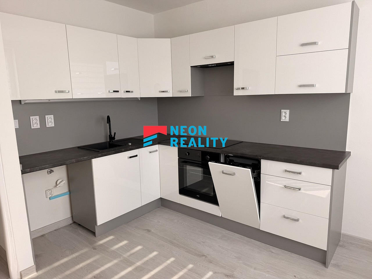 Pronájem bytu 1+1 39 m²