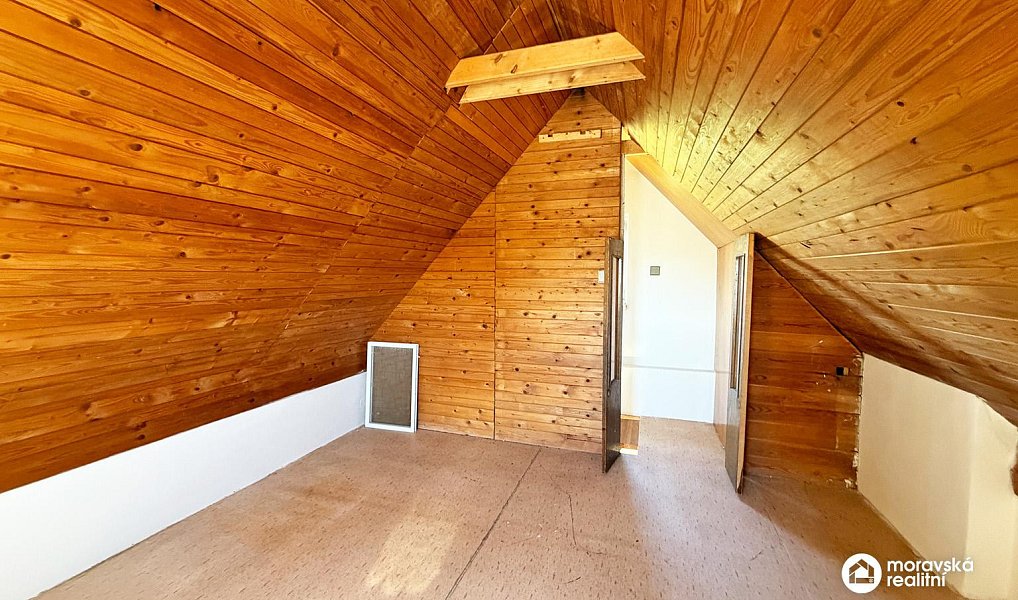 Prodej chaty/chalupy 107 m² s pozemkem 919 m², Ivančice – náhled fotky 20