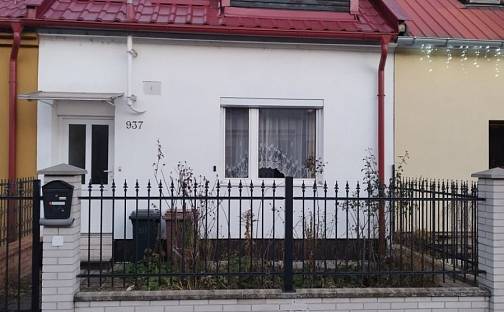 Prodej domu 110 m² s pozemkem 143 m², Čsl. legií, Kojetín - Kojetín I-Město, okres Přerov