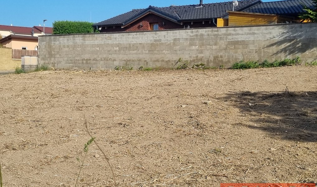 Prodej stavebního pozemku 640 m², Chýně – náhled fotky 9