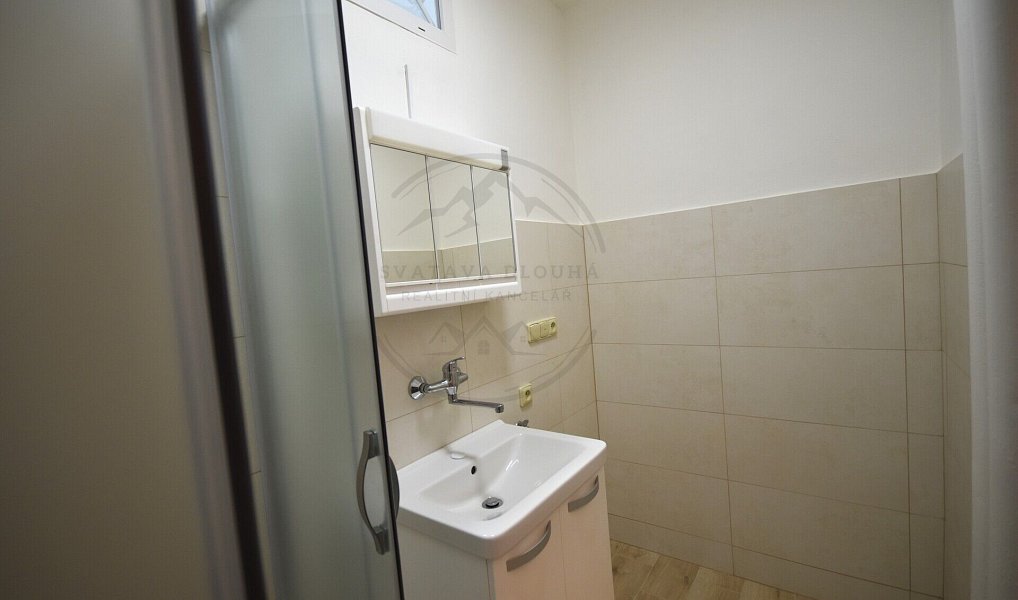Pronájem bytu 2+1 51 m², Jeseník – náhled fotky 5