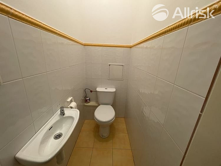 Pronájem kanceláře 5 m² — photo 3