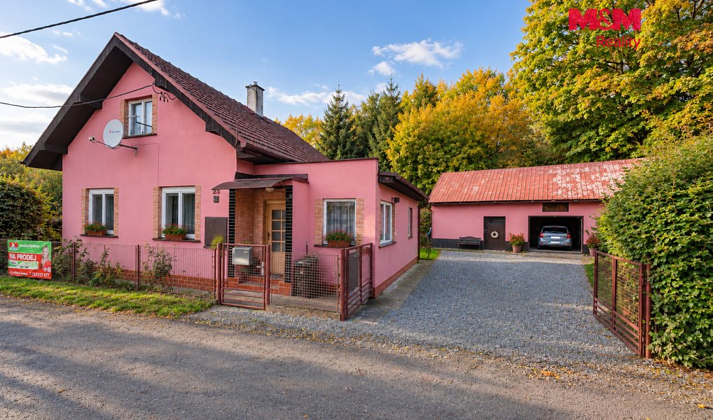 Prodej domu 100 m² s pozemkem 2 311 m², Dobré – náhled fotky 2