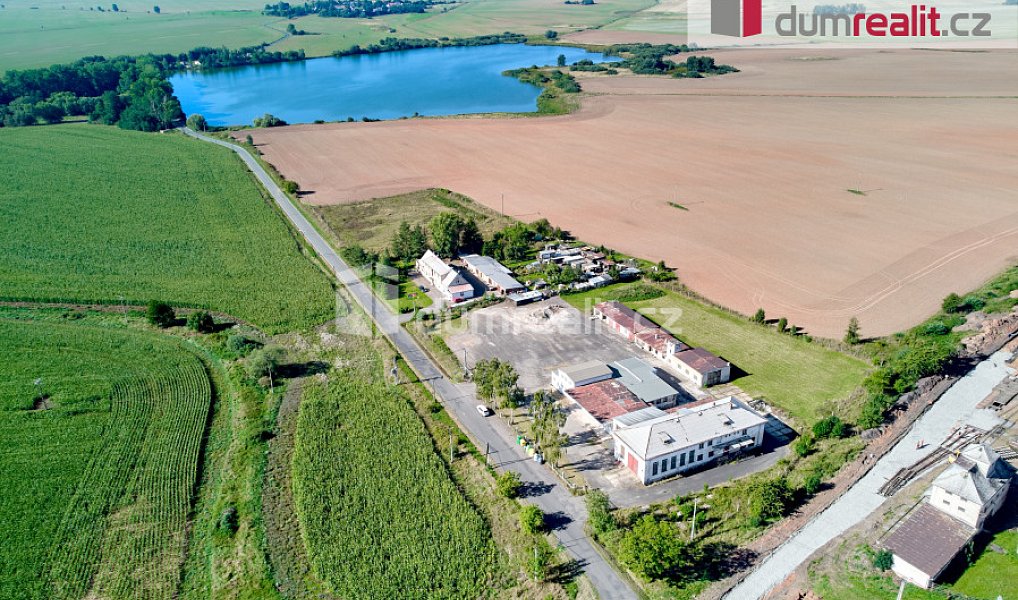 Prodej výrobních prostor 2 500 m², Štědrá – náhled fotky 28