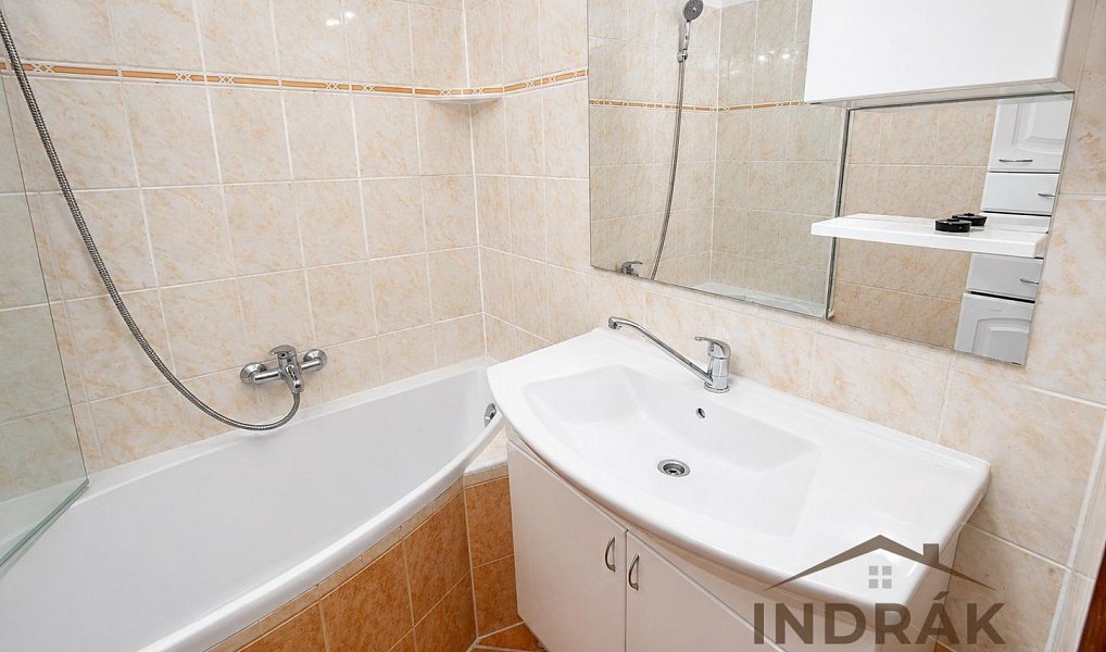Prodej bytu 2+1 62 m², Nový Jičín – náhled fotky 16