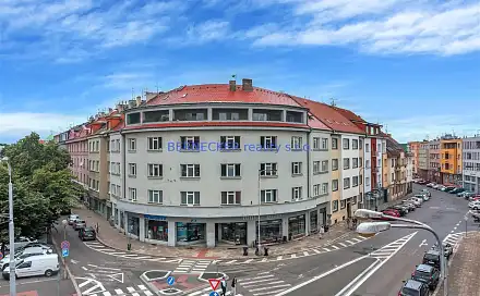 Pronájem kanceláře 240 m², třída Karla IV., Hradec Králové