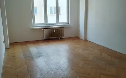 Pronájem bytu 3+1 82 m², Sladkovského, Pardubice