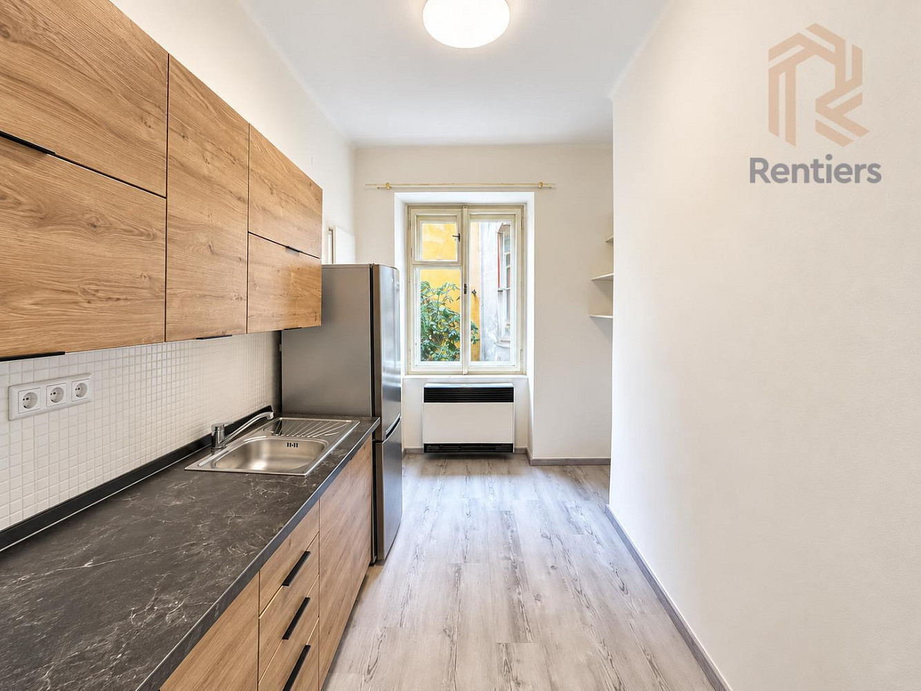 Pronájem bytu 2+kk 37 m²
