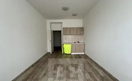 Pronájem bytu 1+kk 30 m²