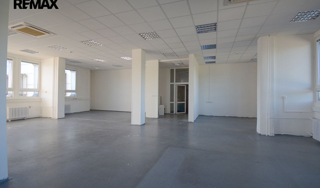 Pronájem kanceláře 172 m², Hradec Králové – náhled fotky 7
