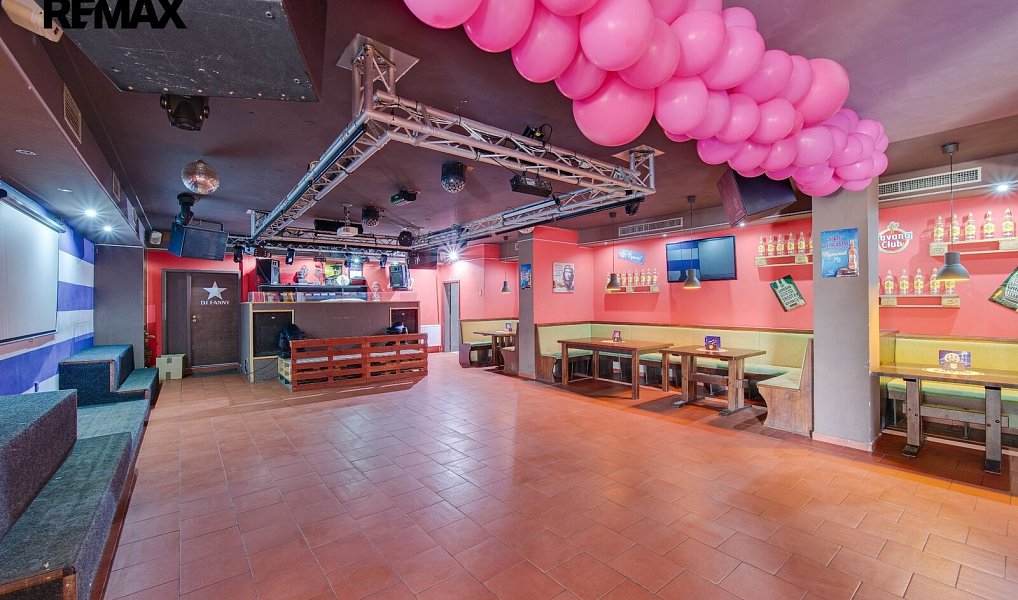 Prodej restaurace 600 m², Aš – náhled fotky 12