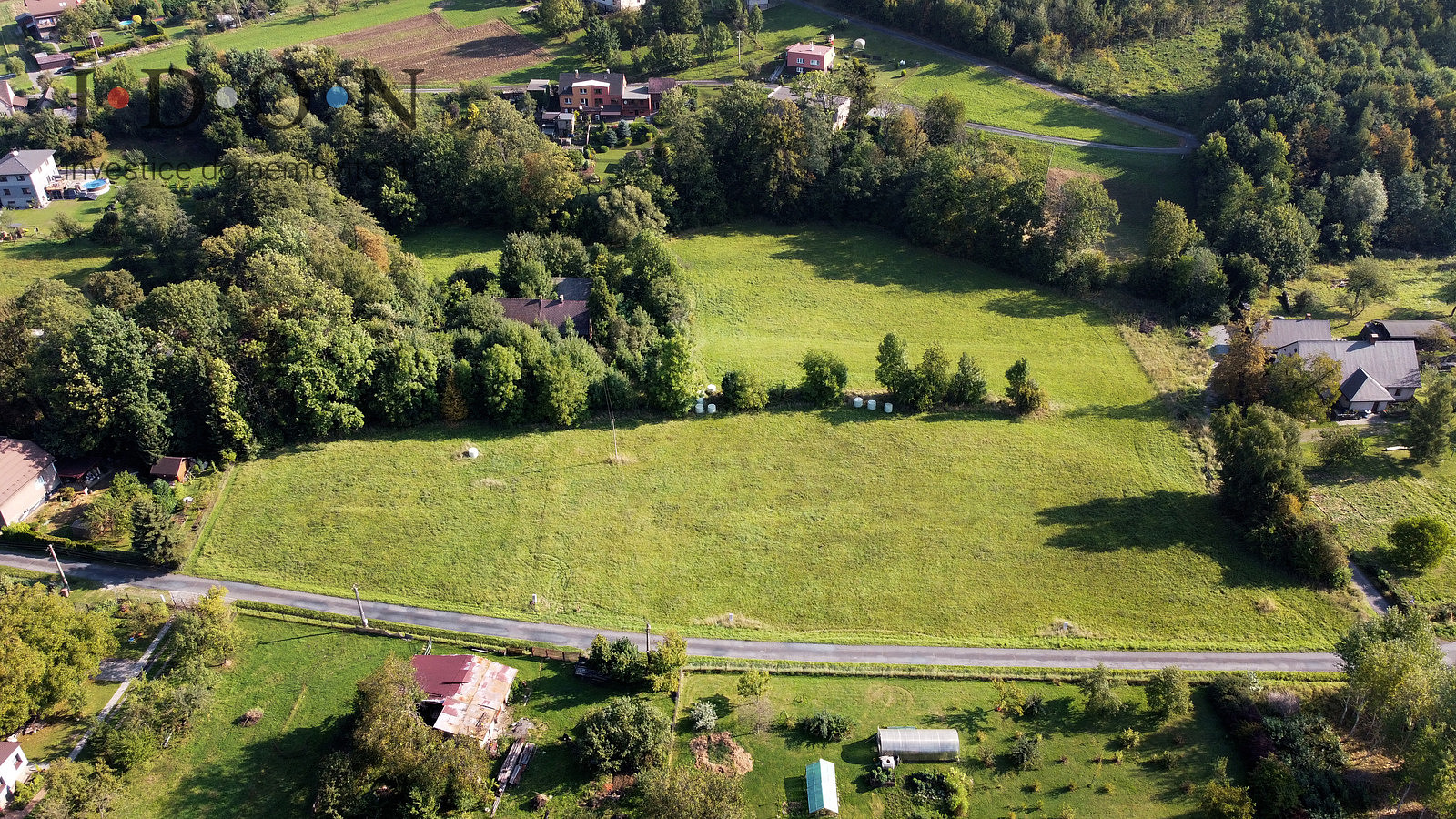 Prodej stavebního pozemku 2 174 m² – fotografie 3