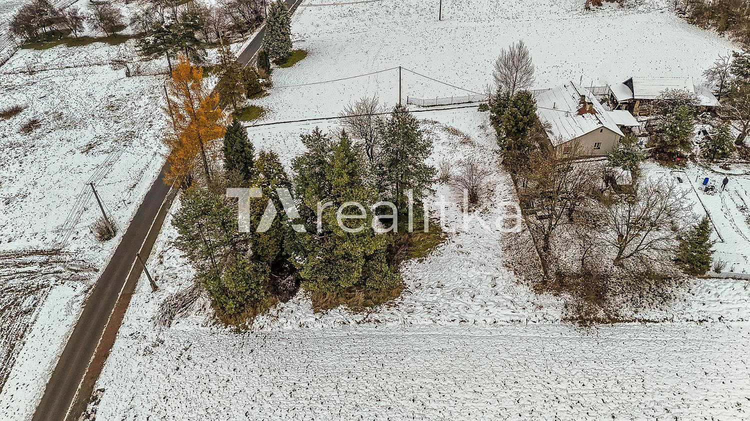 Prodej stavebního pozemku 982 m² – další