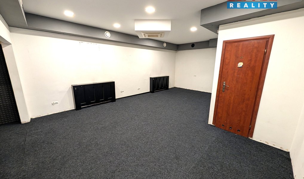 Pronájem restaurace 125 m², Ostrava – náhled fotky 3