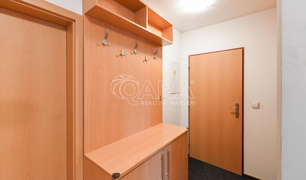 Prodej bytu 3+kk 77 m², Nupaky – náhled fotky 26