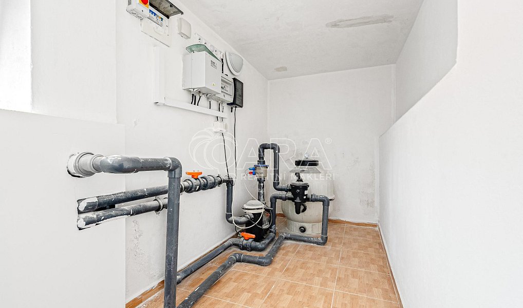 Prodej domu 343 m² s pozemkem 744 m², Litoměřice – náhled fotky 23