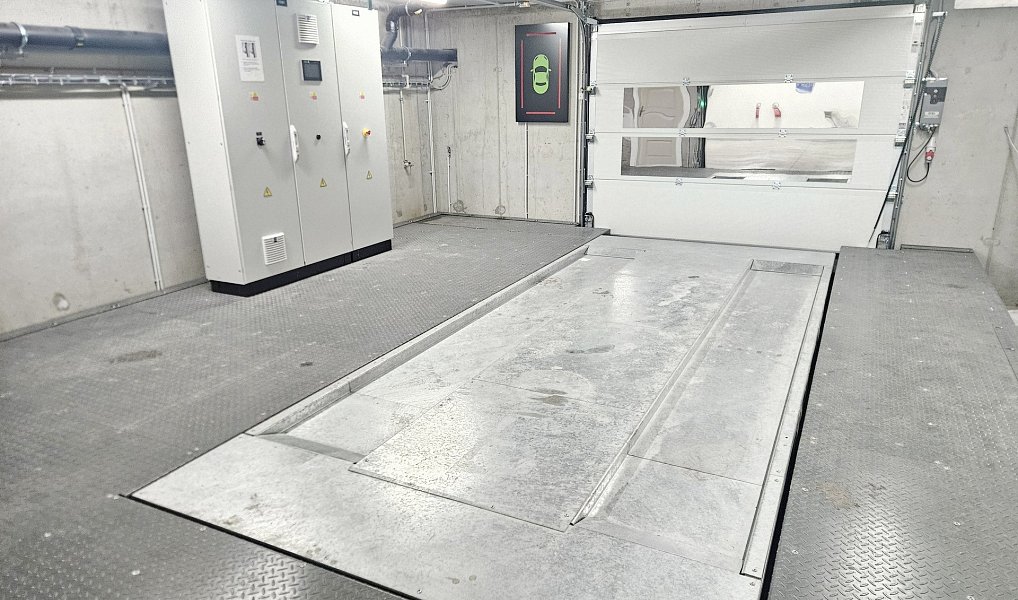 Pronájem garážové stání, 15 m2 - Brno - Zábrdovice, Brno – náhled fotky 3