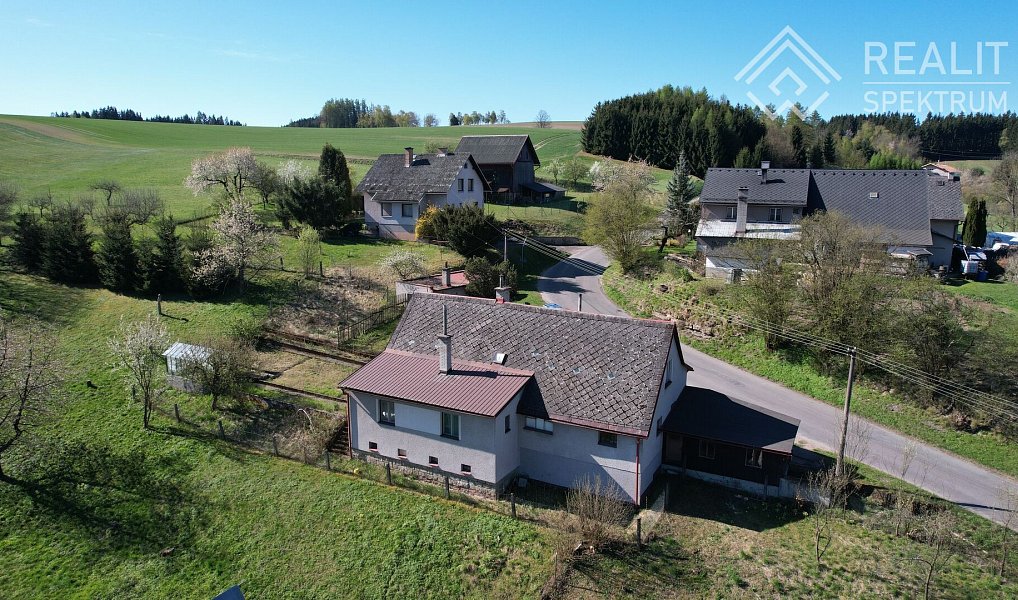 Prodej domu 149 m² s pozemkem 643 m², Nekoř – náhled fotky 4