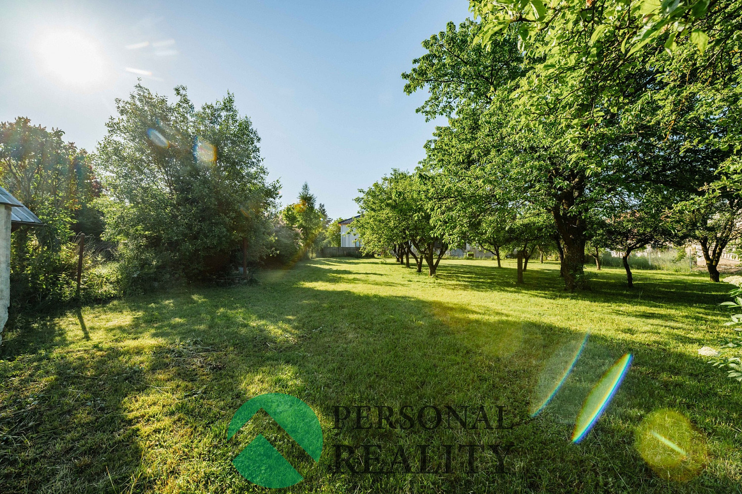 Prodej stavebního pozemku 1 058 m² – fotografie 4