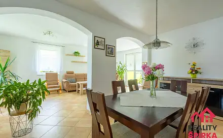 Prodej domu 195 m² s pozemkem 1 219 m², Milánovy, Boskovice, okres Blansko