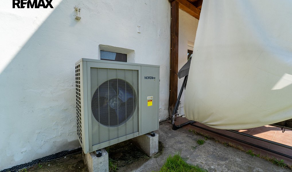 Prodej domu 140 m² s pozemkem 2 563 m², Pečky – náhled fotky 37