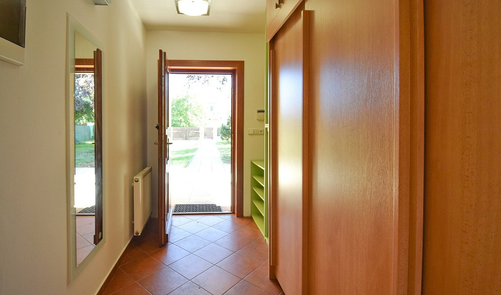 Pronájem domu 250 m² s pozemkem 775 m², Plzeň – náhled fotky 14